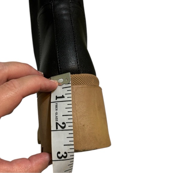 Qupid women’s chelsea boots in black and tan size 8 - Picture 9 of 9